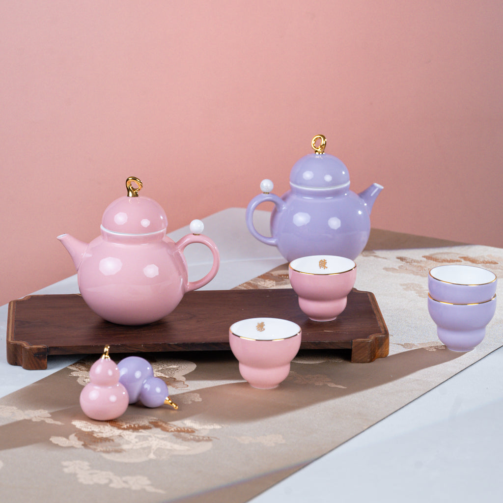 吉祥葫蘆茶具套裝（兩人份）：茶壺、茶杯、擺飾和杯墊