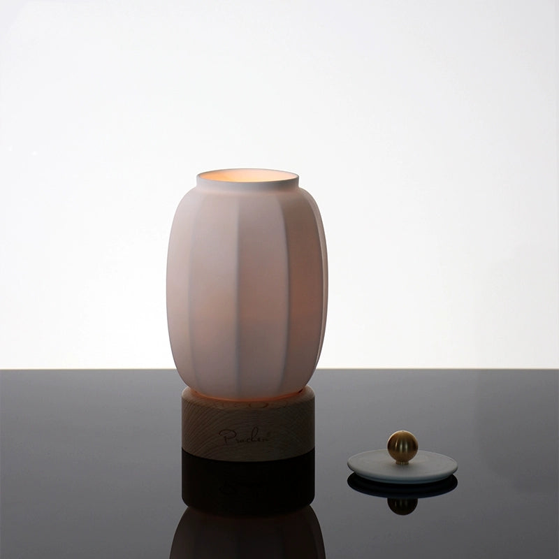 骨瓷香氛蠟燭燈，共有4種香味可選