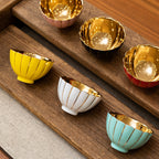 Petal Gilded Master's Cup, Color Glazed Teacup 3 fl.oz. 90ml