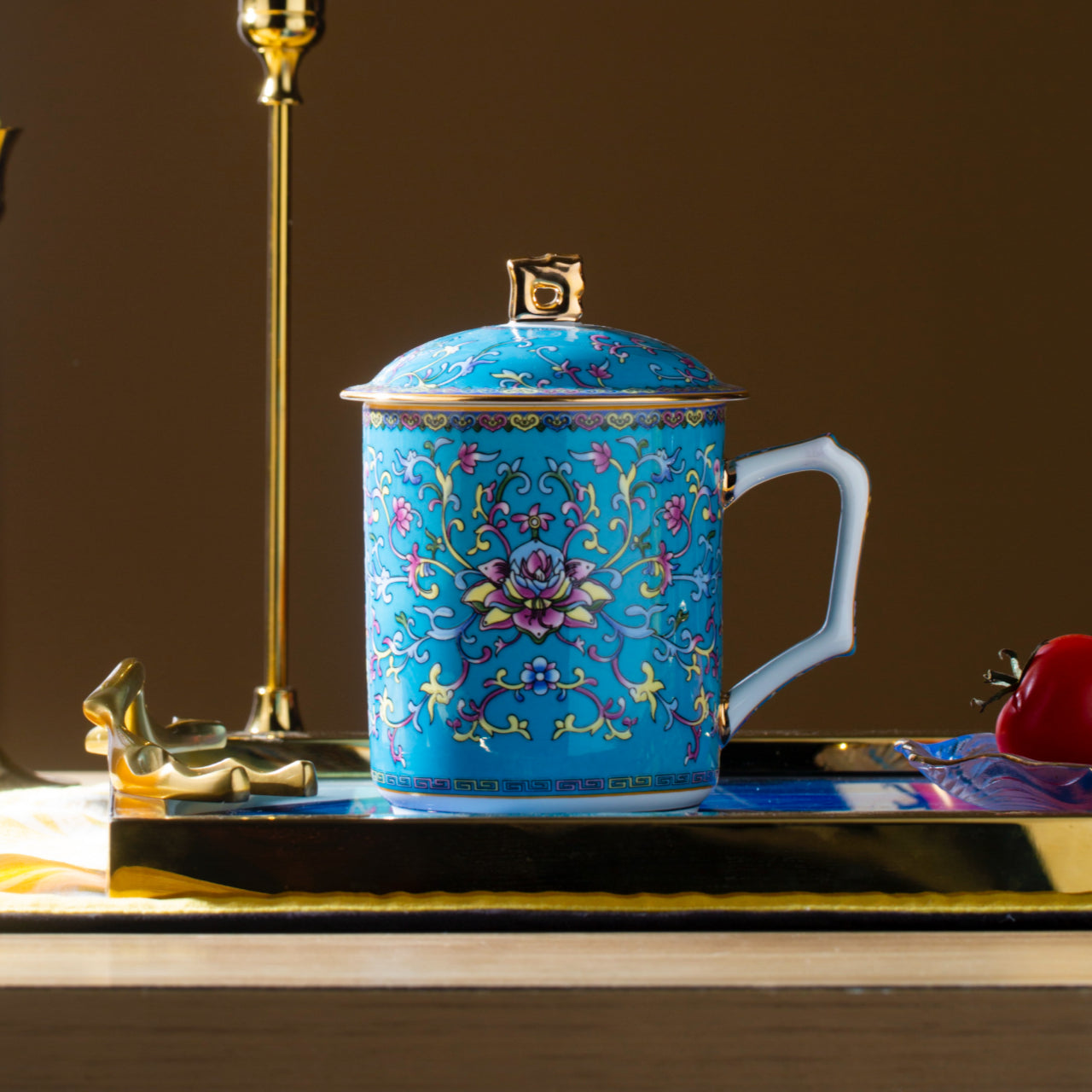 皇家藍琺瑯彩龍紋馬克杯，帶蓋，18.60 液體盎司/550毫升