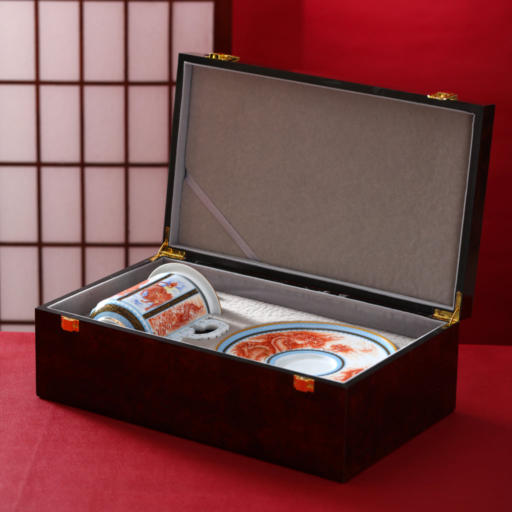 九龍紋三件組浮雕琺瑯杯，20.97 液體盎司/620毫升