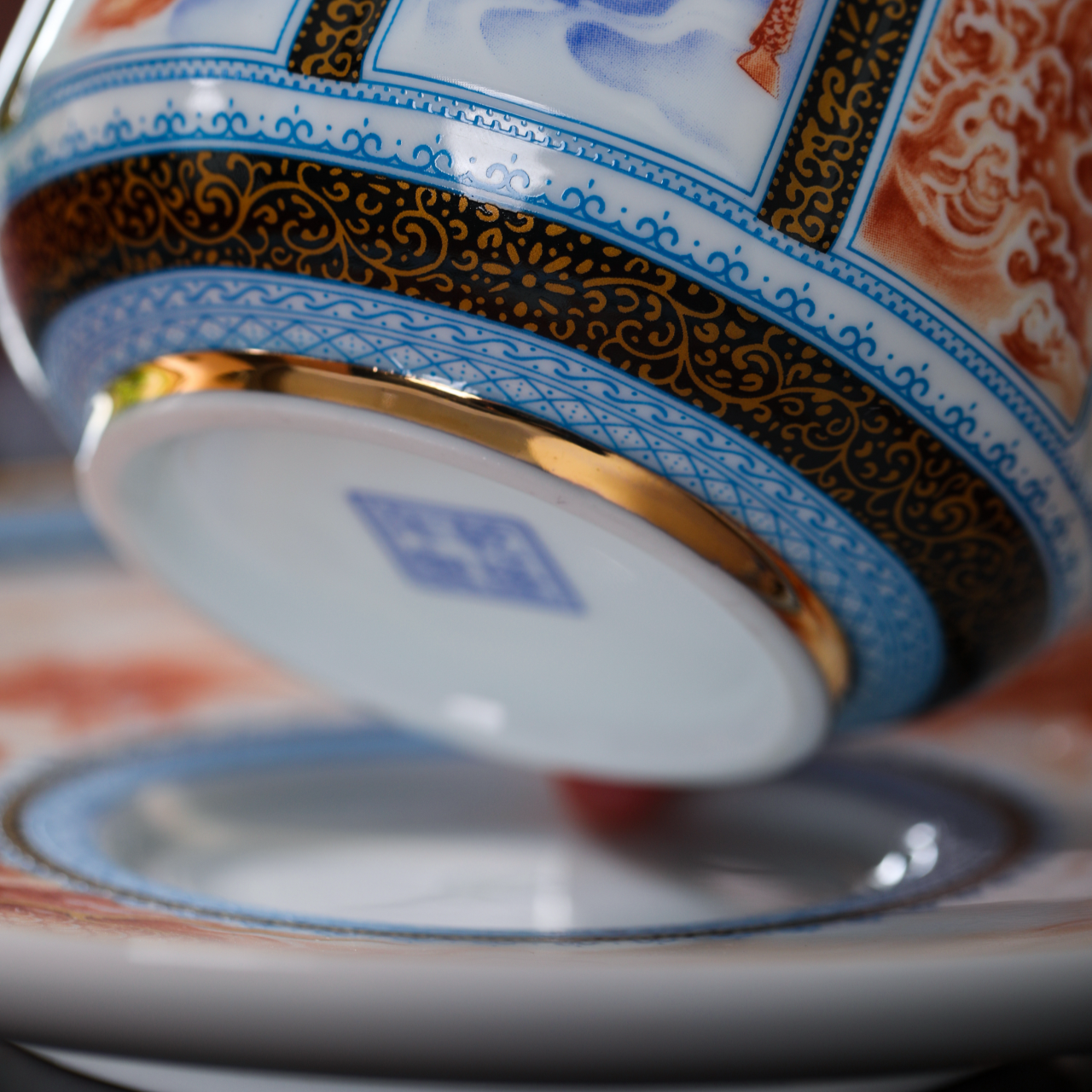 九龍紋三件組浮雕琺瑯杯，20.97 液體盎司/620毫升