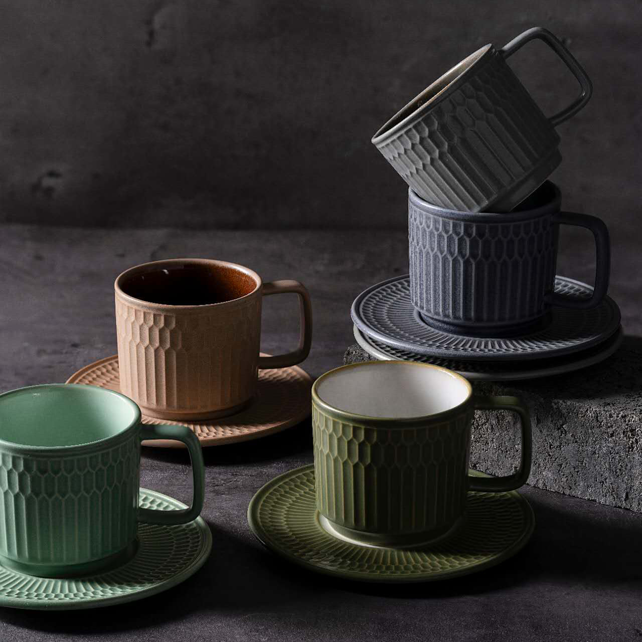 羅馬假日咖啡杯碟套裝，陶器，7.78 液盎司（230毫升）