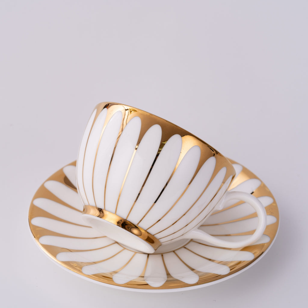 向日葵骨瓷杯碟套裝，6.76 液盎司（200毫升） 