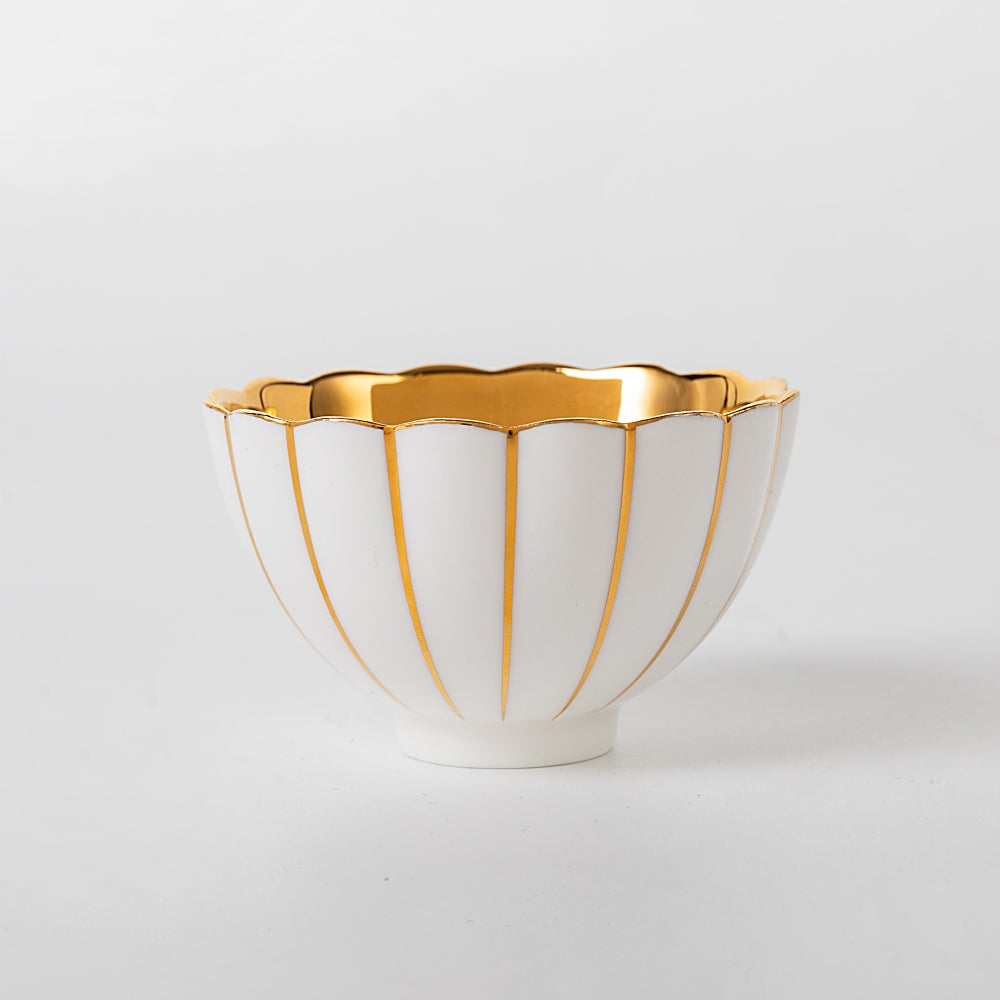 Petal Gilded Master's Cup, Color Glazed Teacup 3 fl.oz. 90ml